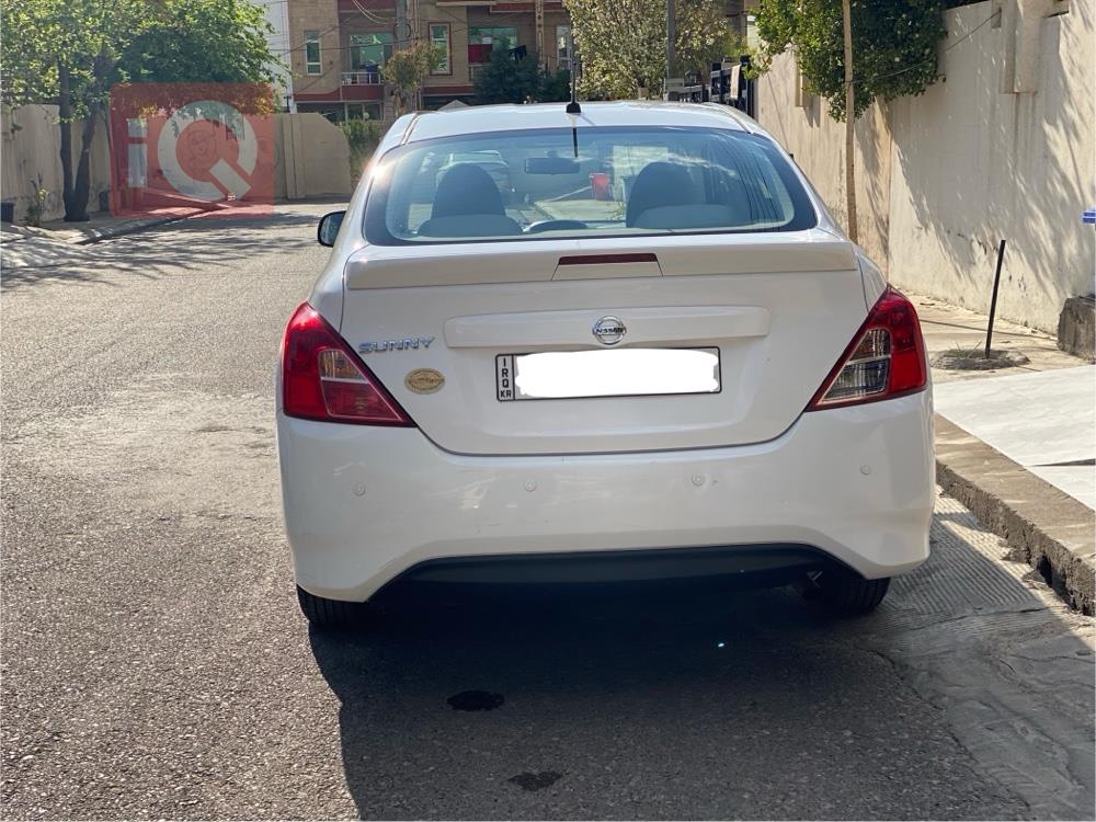 Nissan Sunny